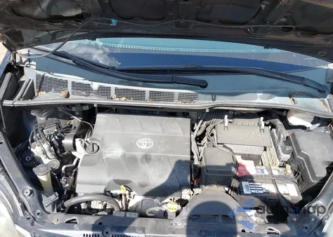 2014 Toyota Sienna Se 8 Passenger from USA, damaged, VIN 5TDXK3DC2ES410947